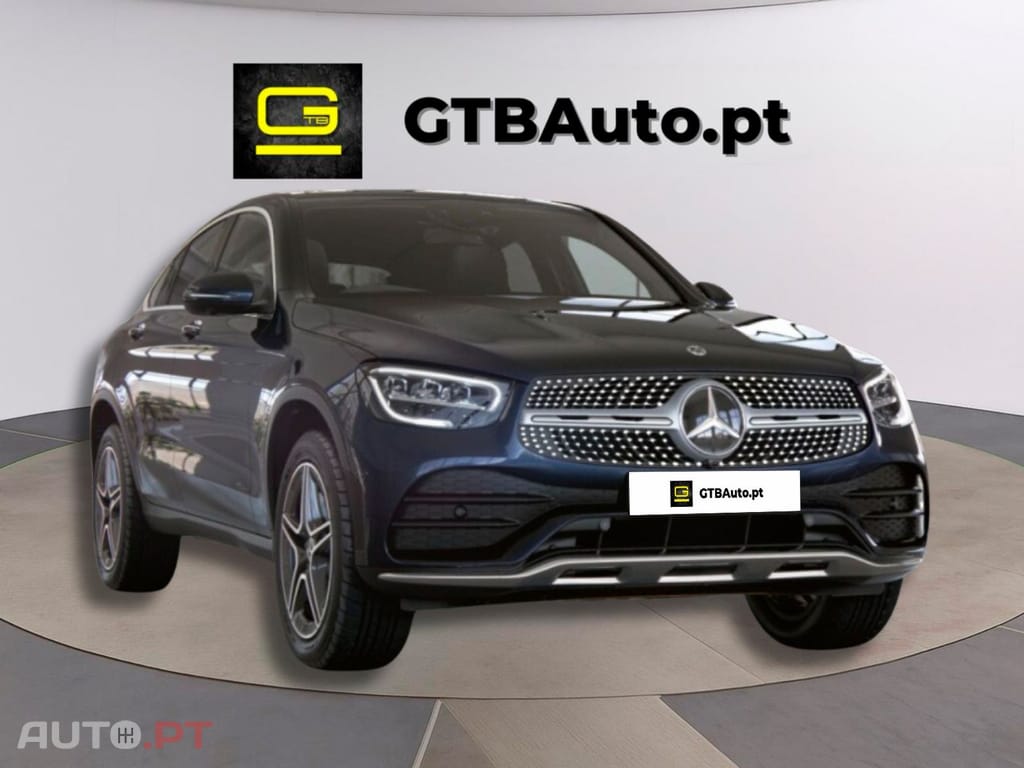 Mercedes-Benz GLC 300 I.V.A DEDUTÍVEL de 4M AMG