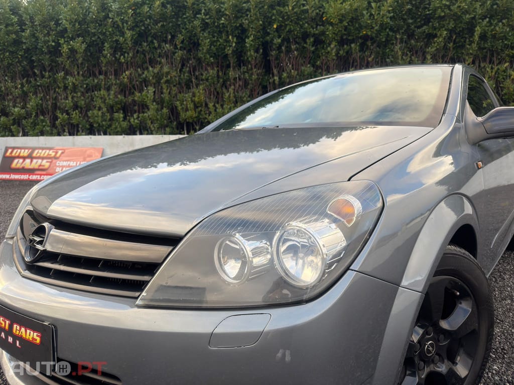 Opel Astra GTC 1.3 CDTi