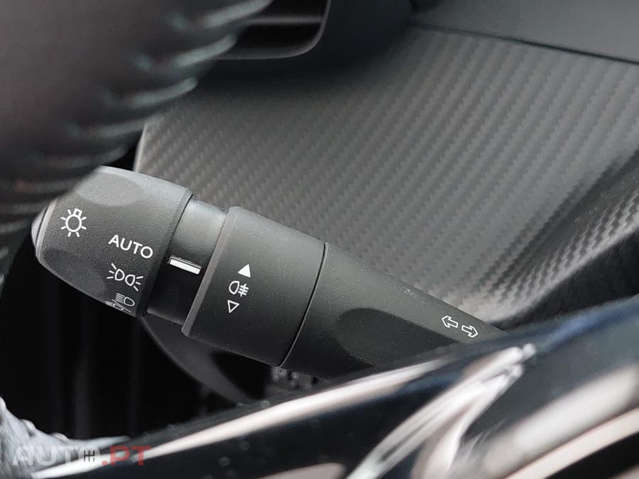 Peugeot 2008 1.5 BlueHDi Active Pack