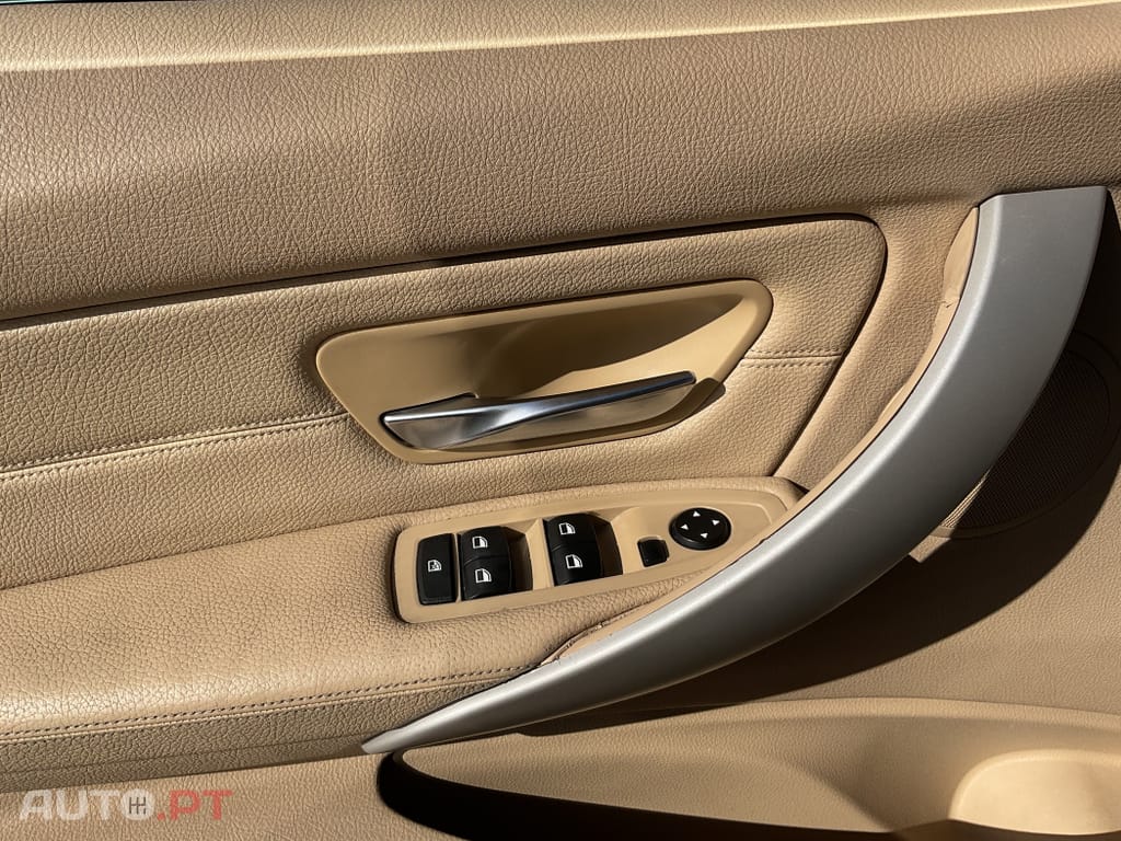 BMW 318 d Touring Line Sport