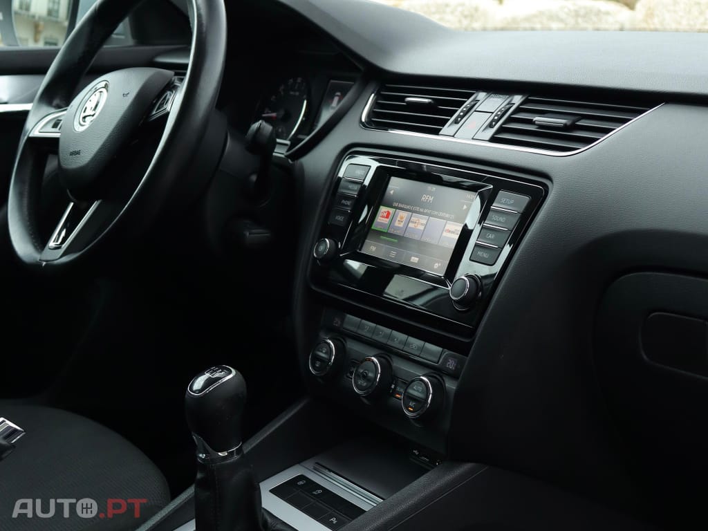 Skoda Octavia Break 1.6 TDi Sportline