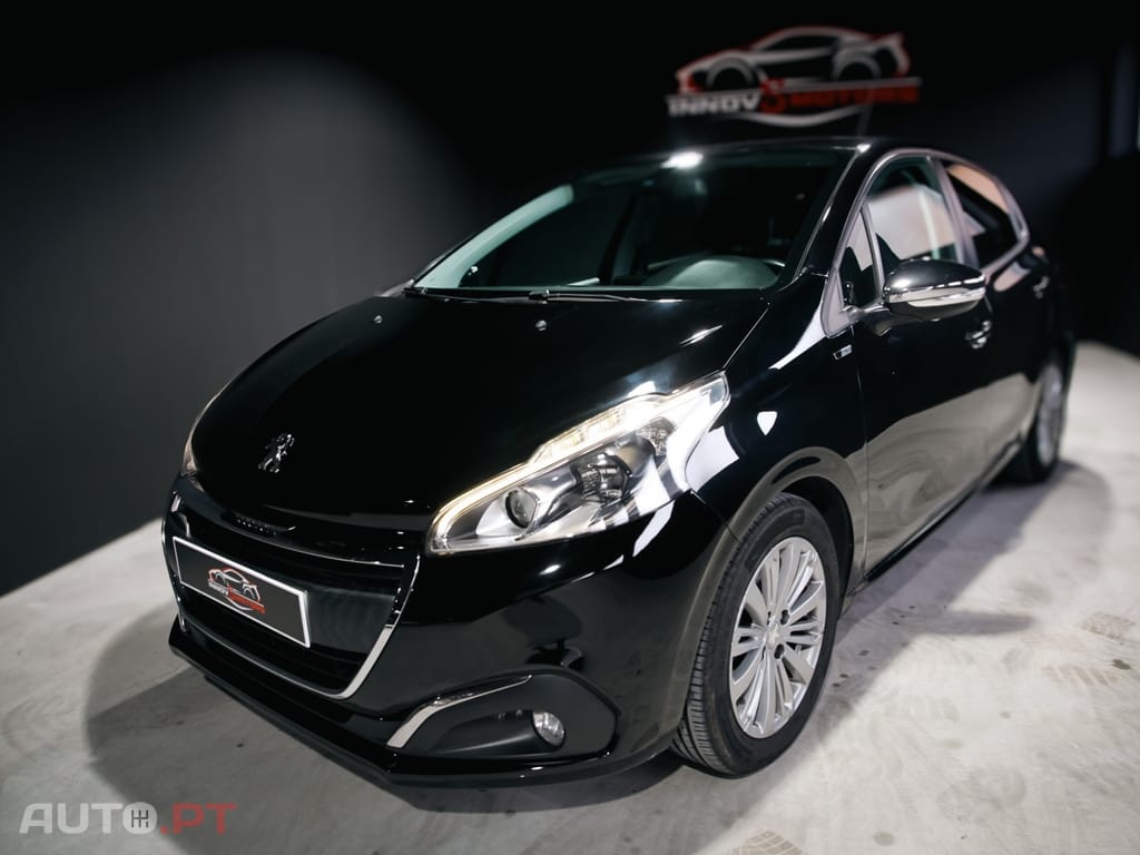 Peugeot 208 1.6 BlueHDi Style