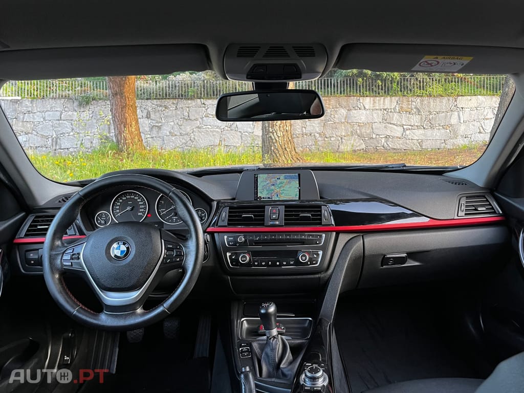 BMW 318 d Touring Line Sport