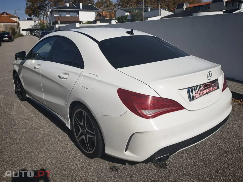 Mercedes-Benz CLA 200