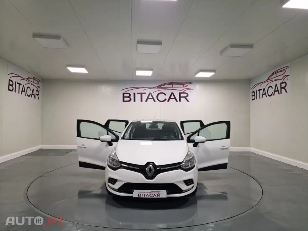 Renault Clio SOCIETE 1.5Dci  90CV GPS INTENS IVA DEDUTIVEL