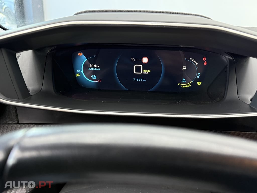 Peugeot E-208 50 kWh Allure Pack