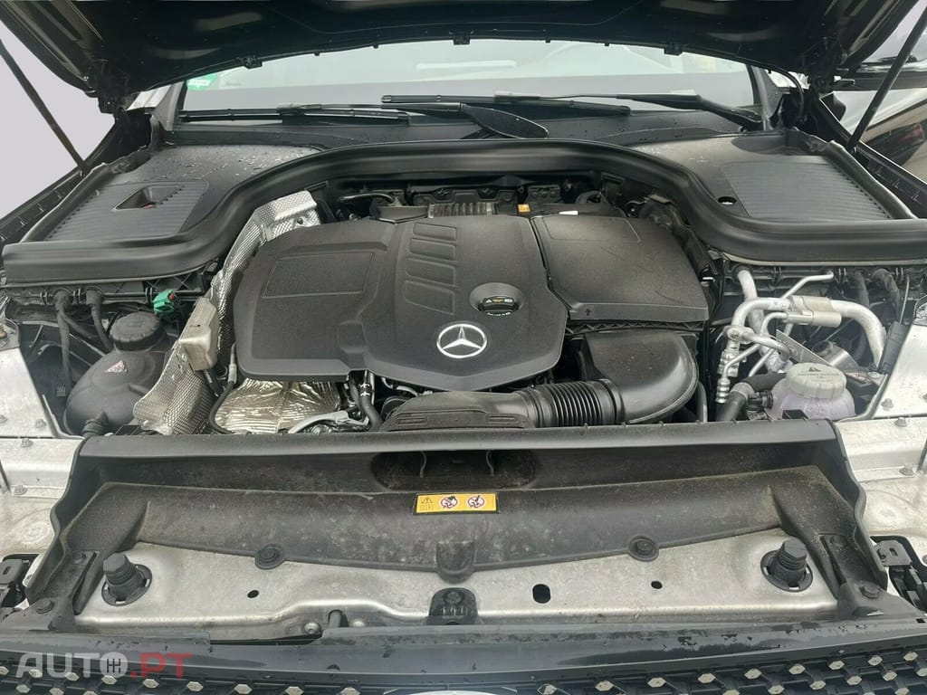 Mercedes-Benz GLC 300 de 4M AMG 