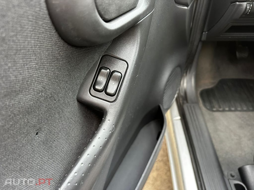 Opel Corsa 1.0 12V First