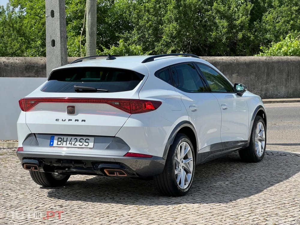 Cupra Formentor 1.4 e-Hybrid Plus DSG