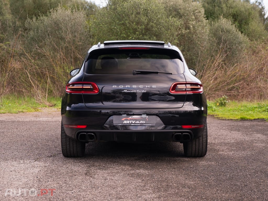 Porsche Macan Turbo PDK