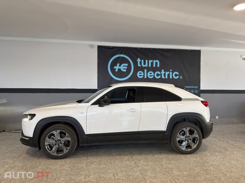 Mazda MX-30 e-SKYACTIV Advantage Industrial Vintage