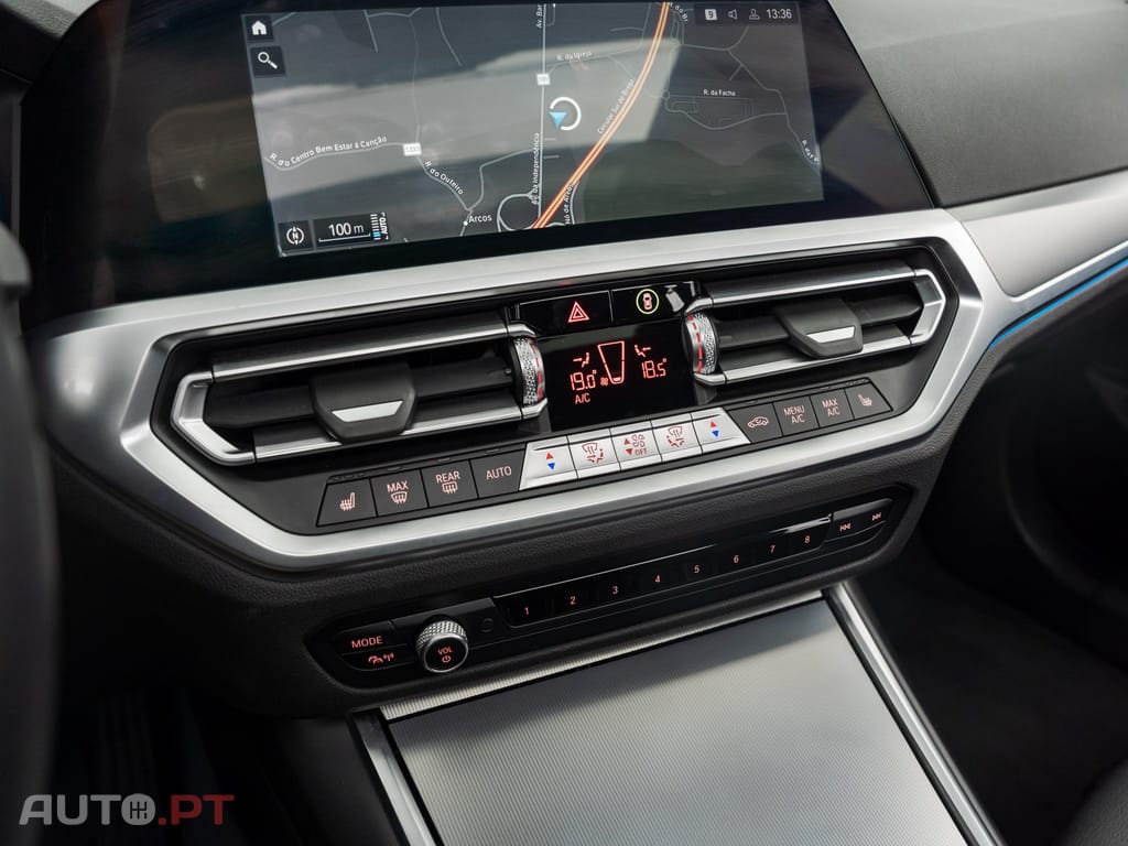 BMW 320 e Line Sport Auto