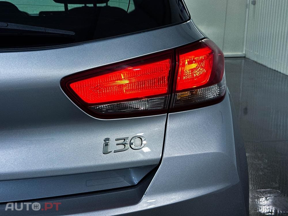 Hyundai i30 T-GDi DCT-7 Hybrid 48v
