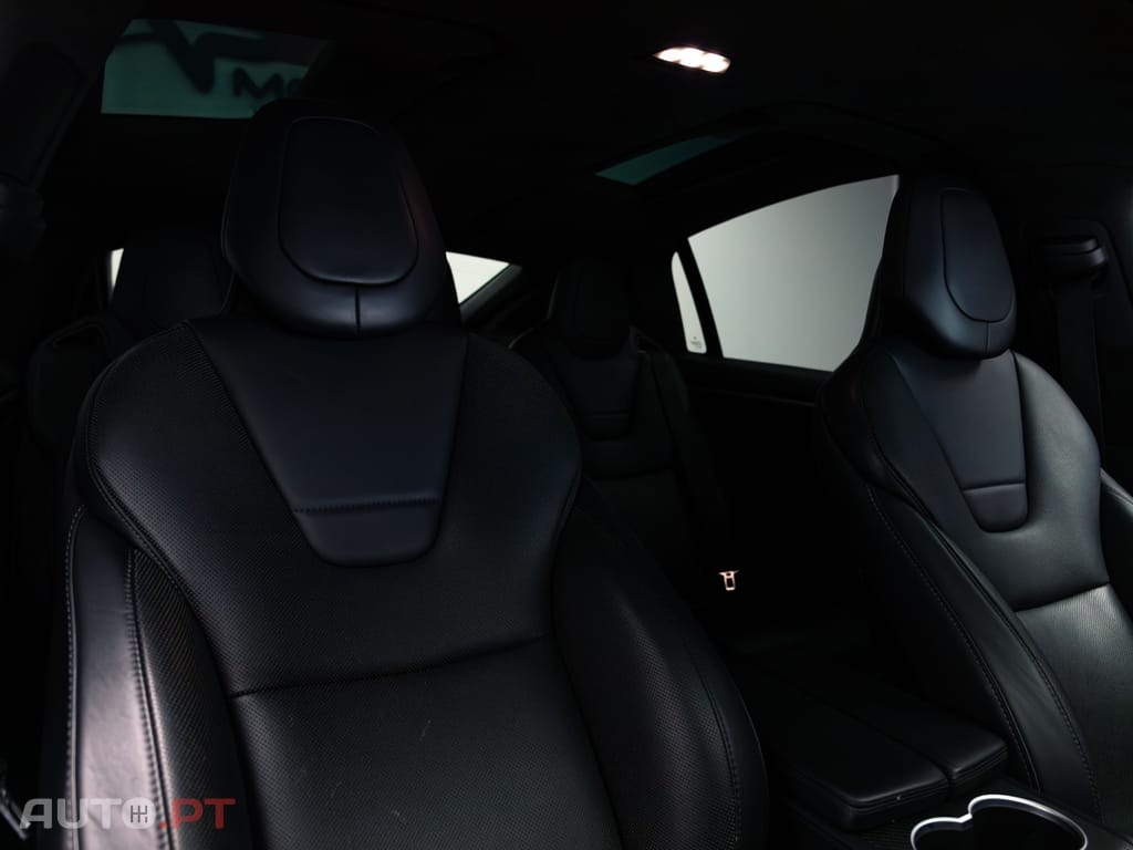 Tesla Model X P100D