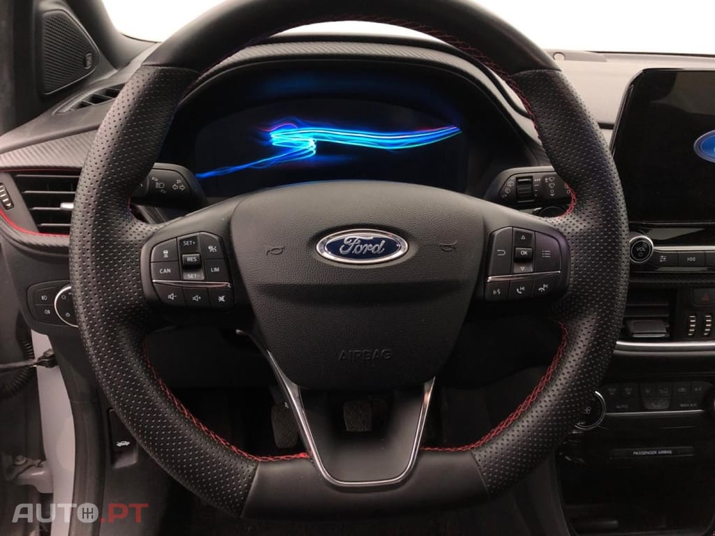 Ford Puma 1.0 EcoBoost mHEV ST-Line