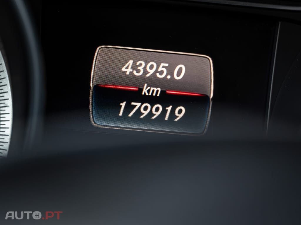 Mercedes-Benz A 180 d AMG Line