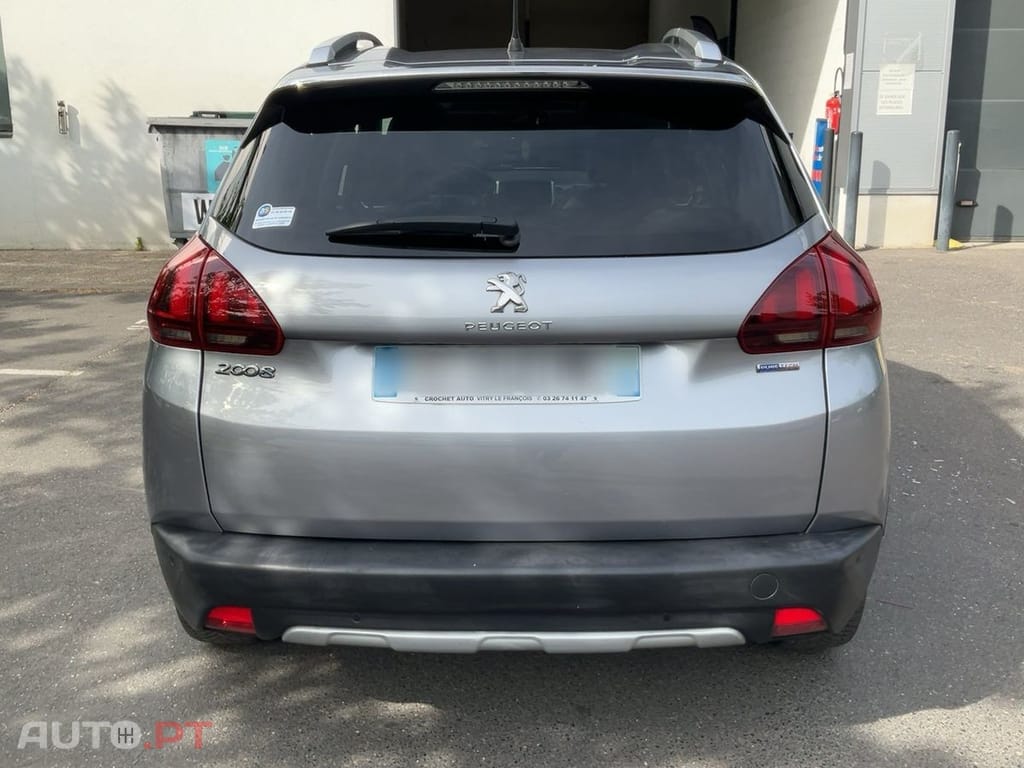 Peugeot 2008 1.2 PureTech Crossway EAT6