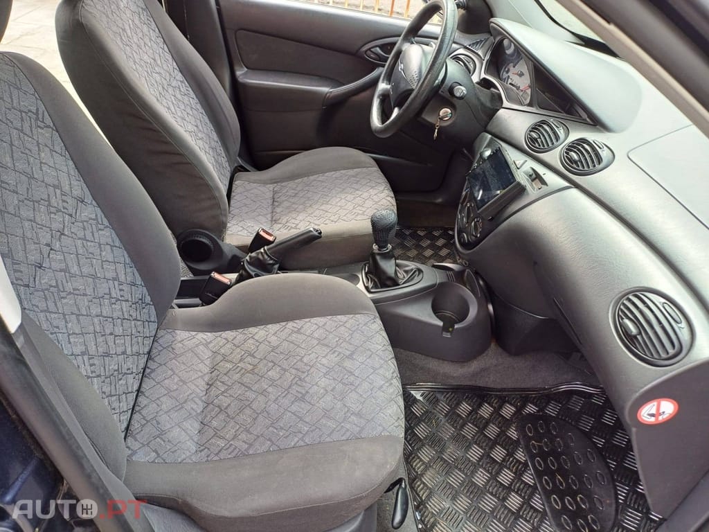 Ford Focus SW 1.4 Ambiente