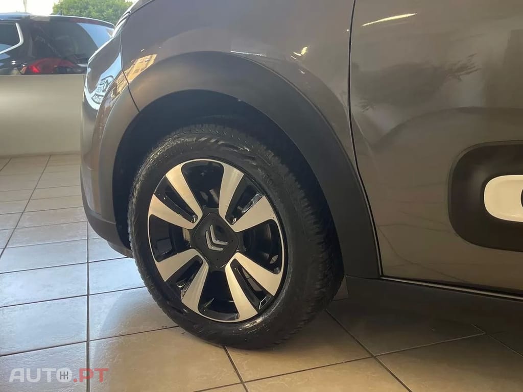 Citroen C3 Pure Tech 110 S&S EAT6 MAX