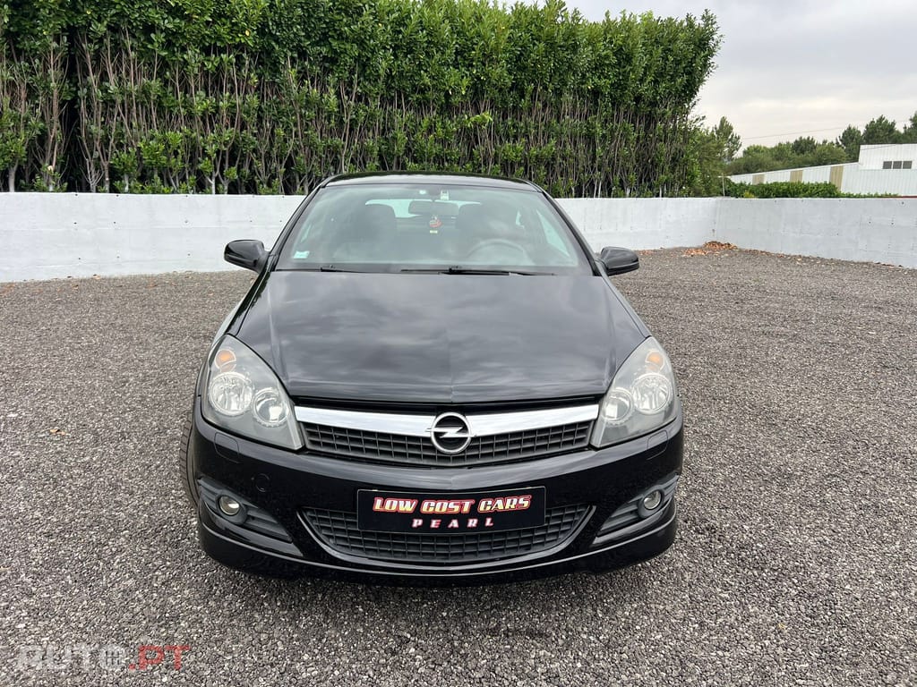Opel Astra GTC 1.3 CDTi