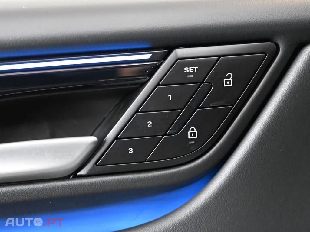 Porsche Macan 100kWh