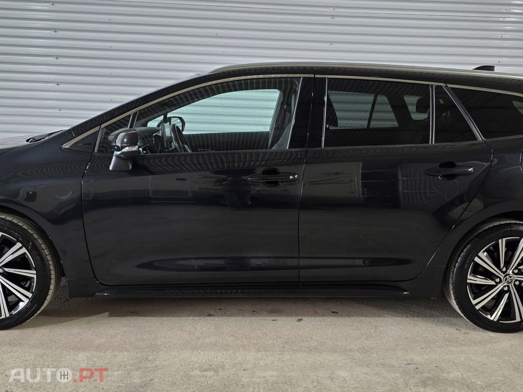 Toyota Corolla Touring Sports 1.8 Hybrid Comfort+P.Sport