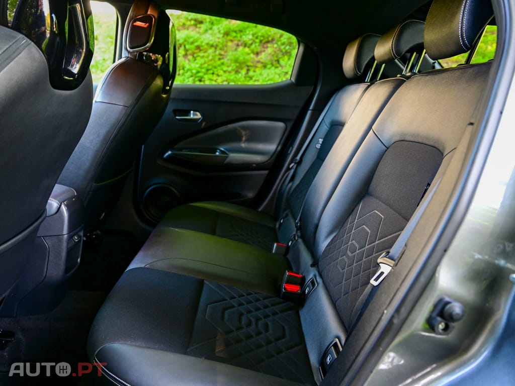 Nissan Juke 1.0 DIG-T Tekna