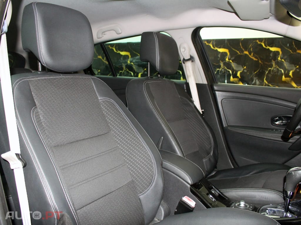 Renault Mégane 1.5 Blue dCi Bose Edition EDC