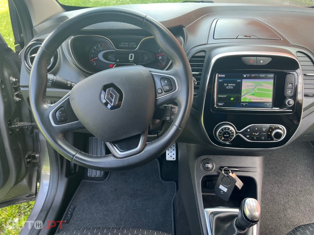 Renault Captur EXCLUSIVE FULL EXTRAS