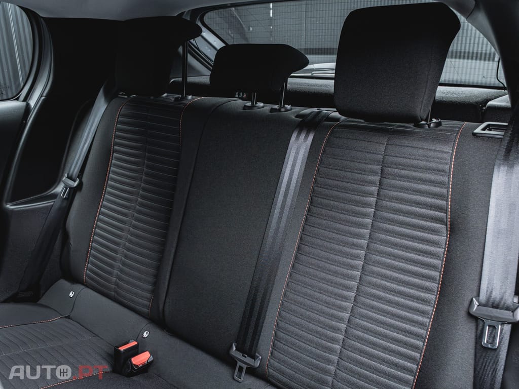 Peugeot 208 1.2 PureTech Active Pack