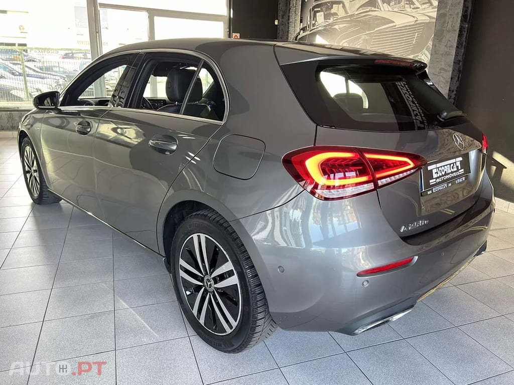 Mercedes-Benz A 250 BUSINESS SOLUTION