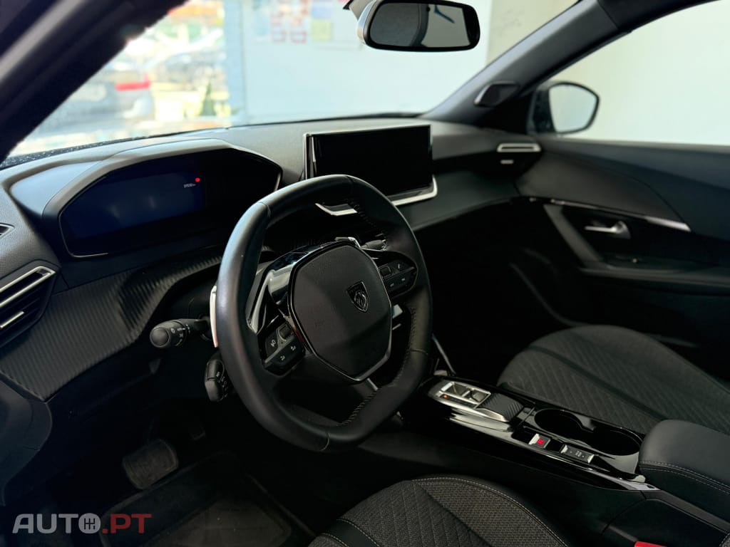 Peugeot 2008 1.5 BlueHDi GT Line EAT8