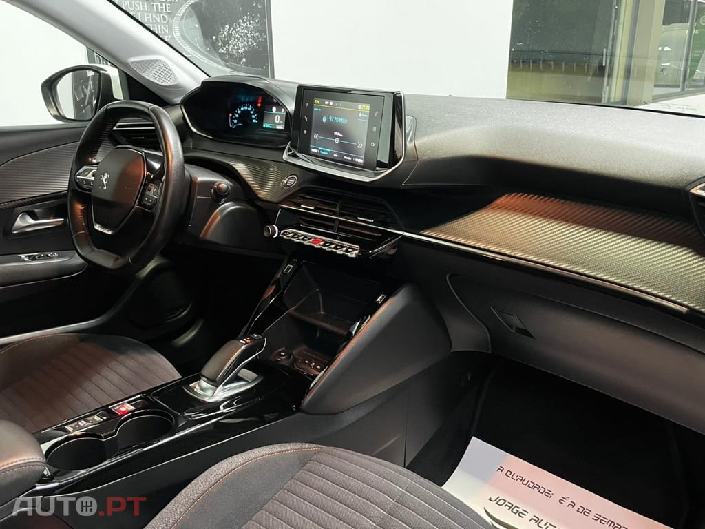 Peugeot E-208 50 kWh Active Pack