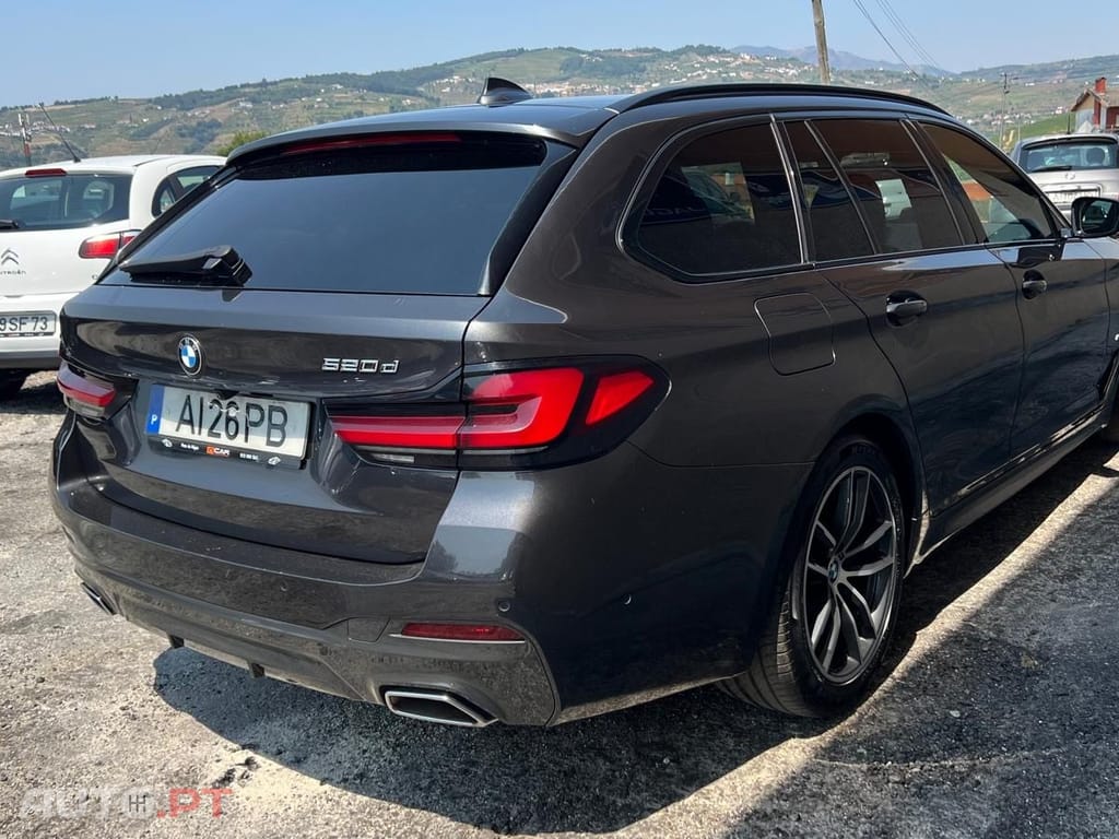 BMW 520 d Pack Desportivo M Auto