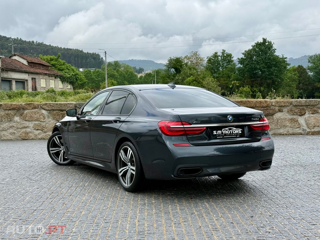 BMW 740 d xDrive Pack M Auto