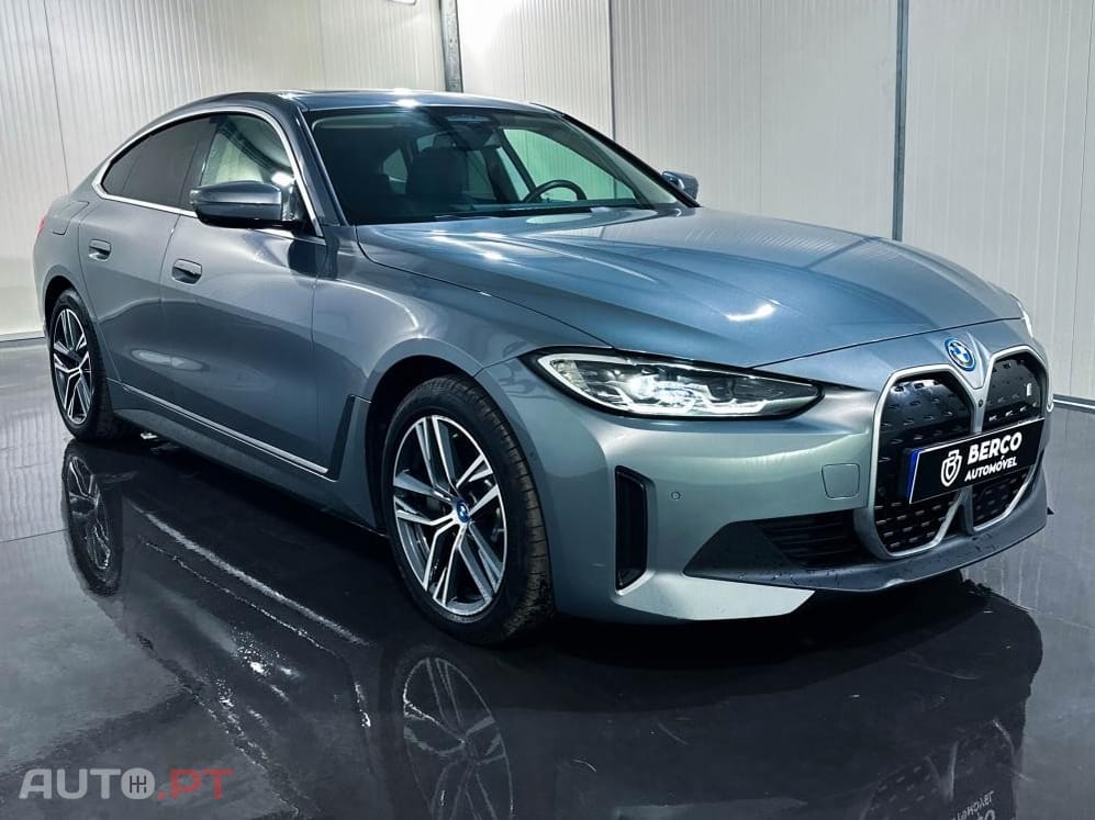 BMW i4 eDrive40 Luxury Line
