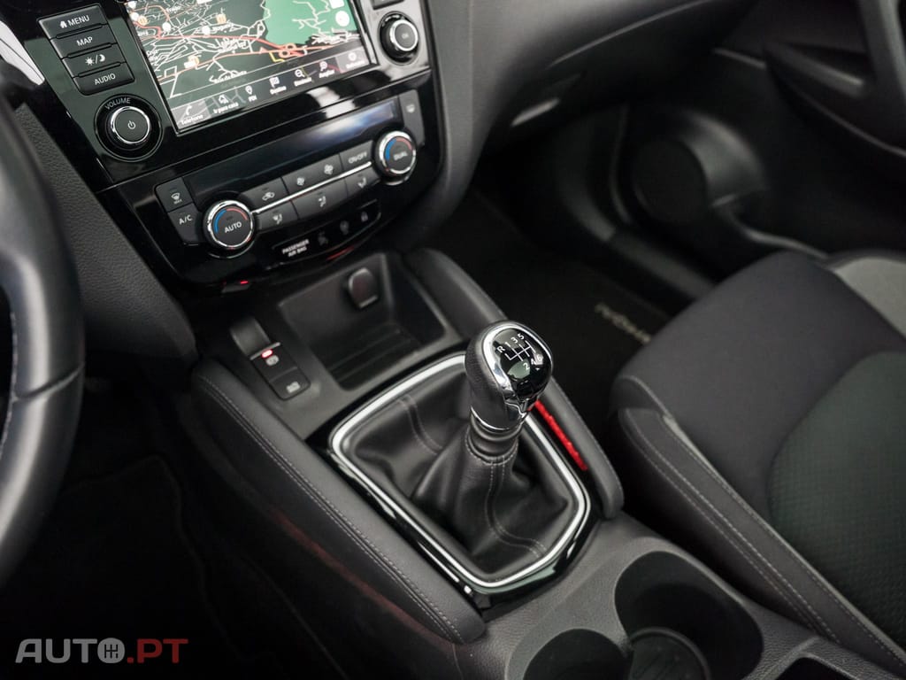 Nissan Qashqai 1.5 dCi N-Connecta