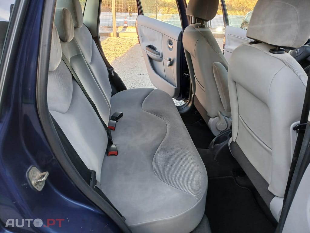 Citroen C3 1.1 Poucos Kms!