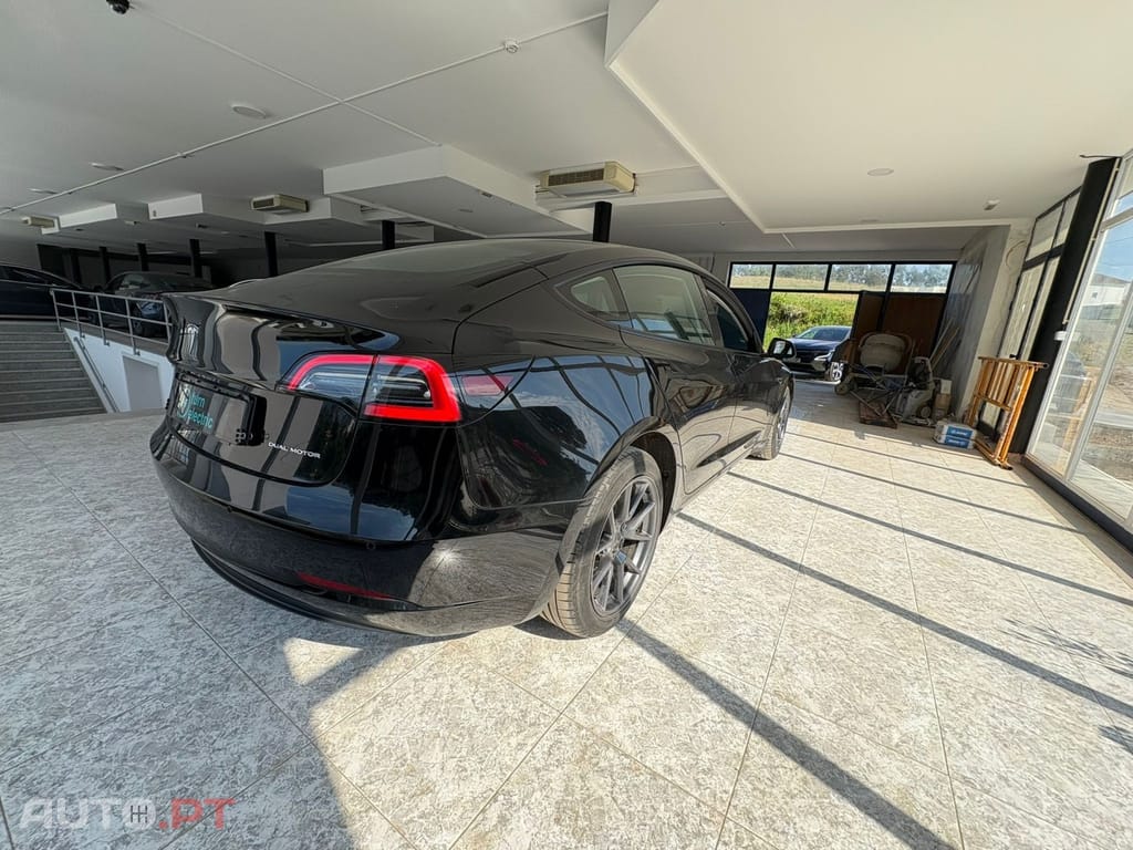 Tesla Model 3 Long Range Tração Integral