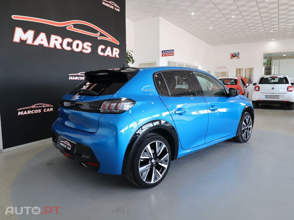 Peugeot 208 1.2 PureTech GT Line