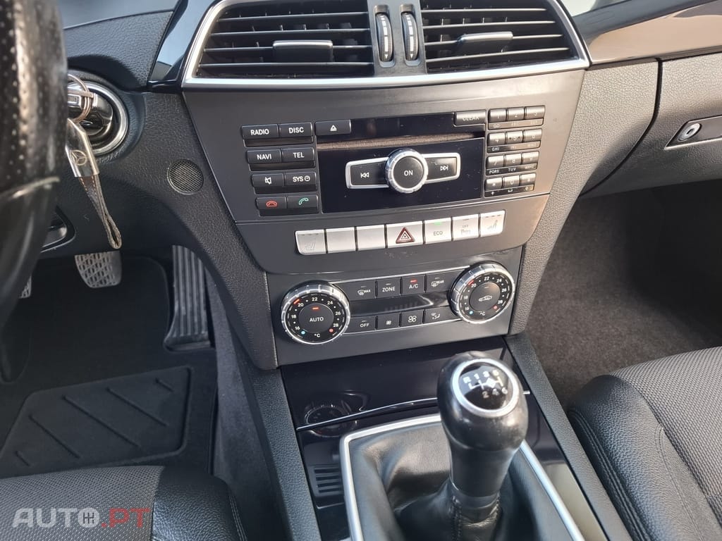 Mercedes-Benz C 220 AMG