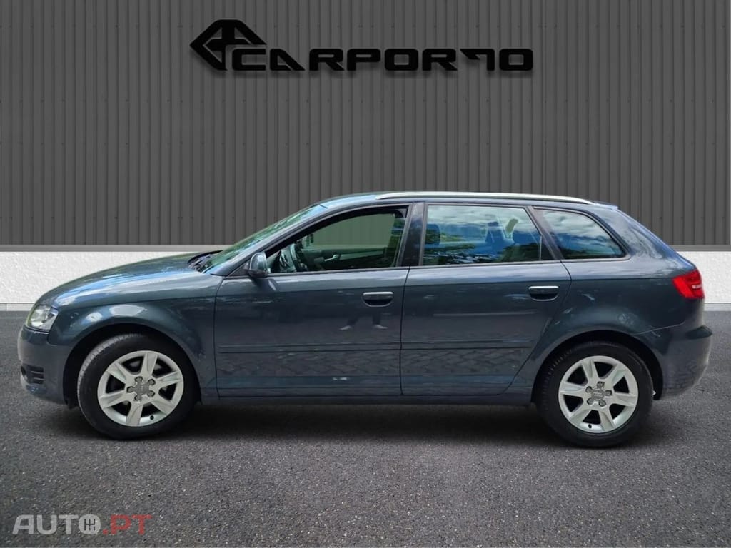 Audi A3 Sportback 2.0 TDi Attraction — fotografia 7