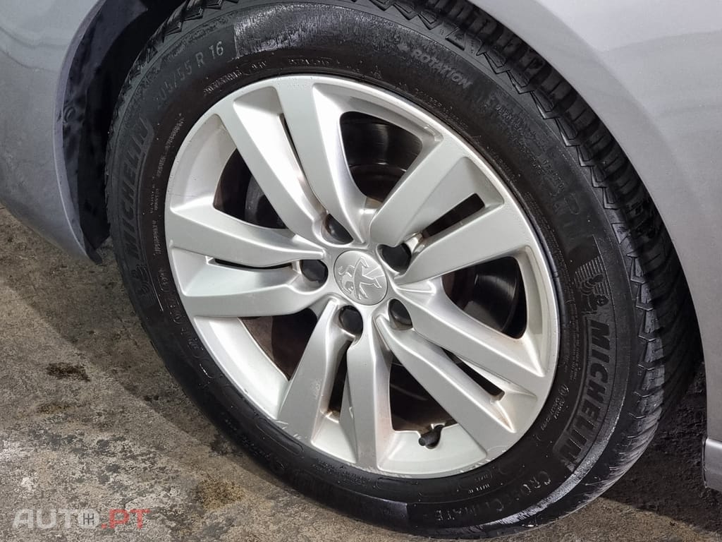 Peugeot 308 SW 1.2 PureTech Style