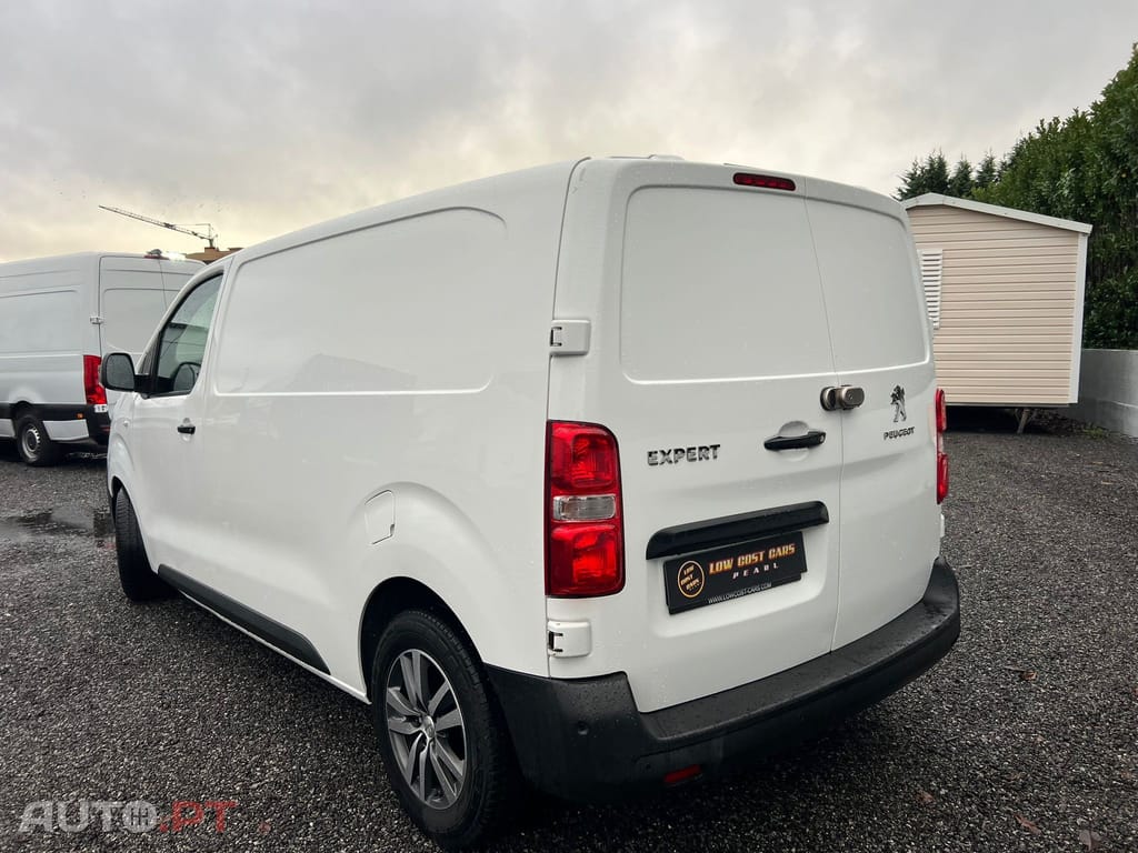 Peugeot Expert 2.0 BlueHDi L2H1 Premium Standard EAT8