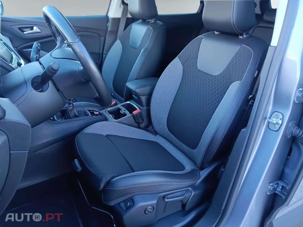 Opel Grandland (X) 1.2 Executive 