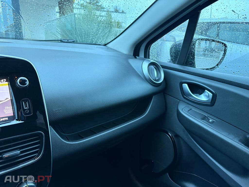 Renault Clio Sport Tourer 0.9 TCE Limited