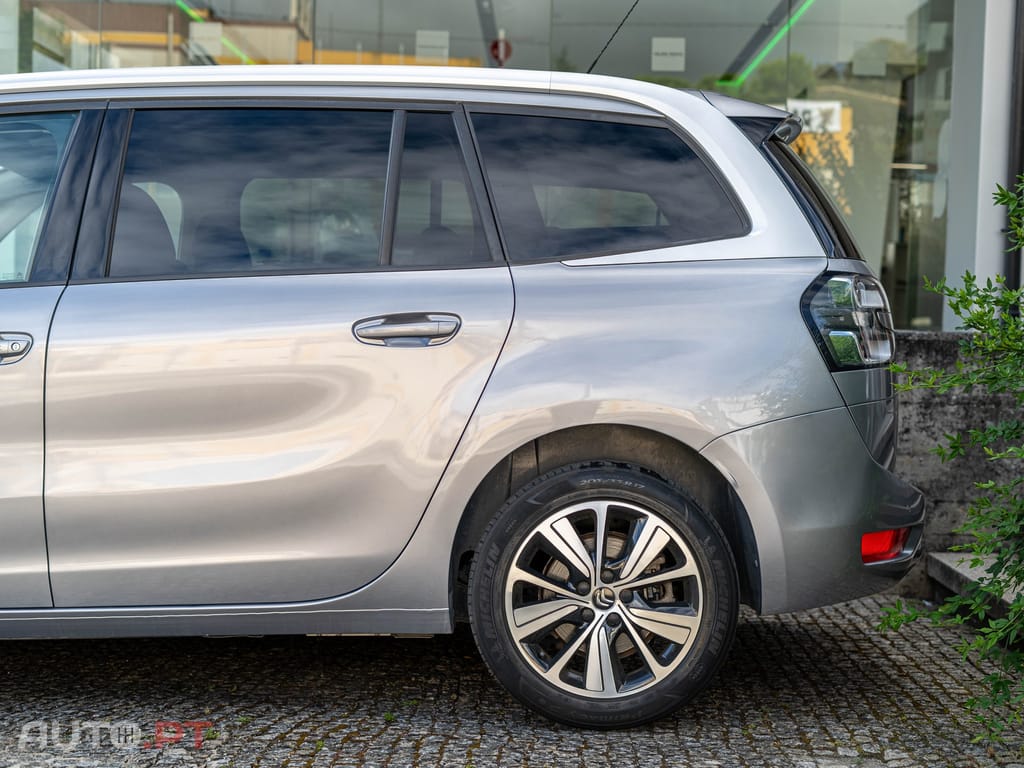 Citroen C4 SpaceTourer 1.2 PureTech Feel