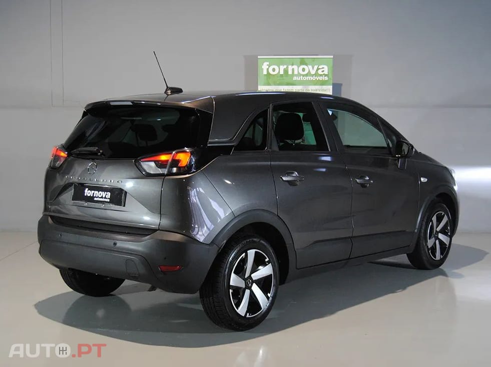 Opel Crossland 1.2 Business Edition