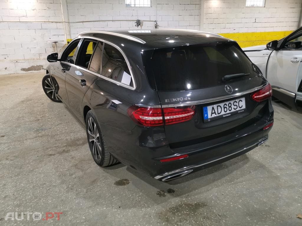 Mercedes-Benz E 300 de Avantgarde