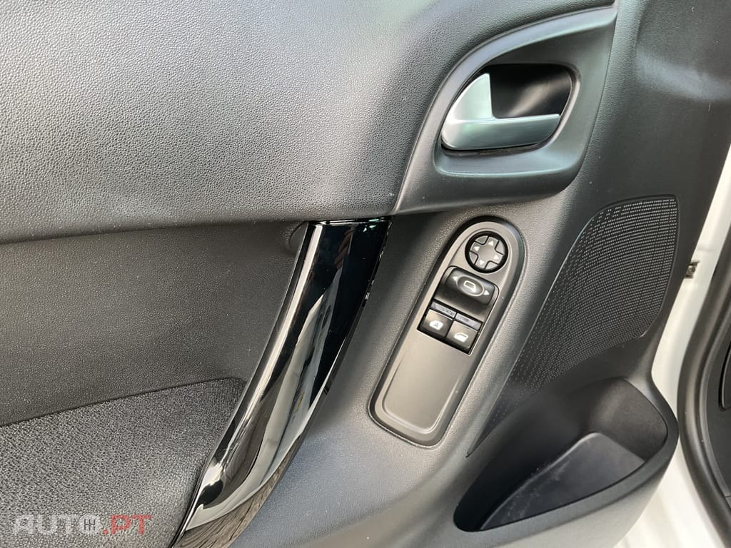 Citroen C3 1.2 PureTech Attraction